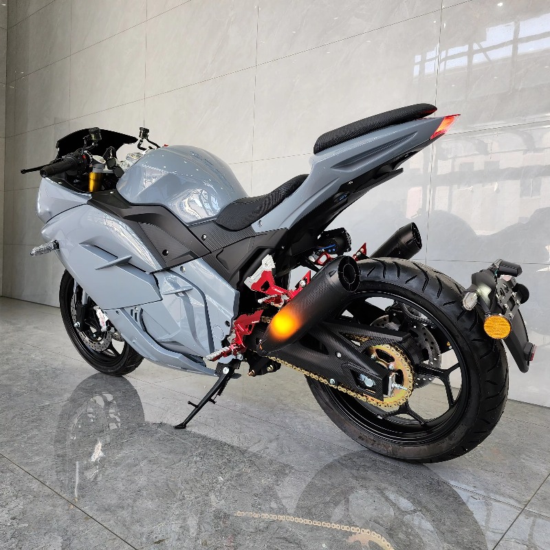 دراجة نارية كهربائية STLF بسرع - مراجعة 72V 5000W Electric Motorcycle وسعره