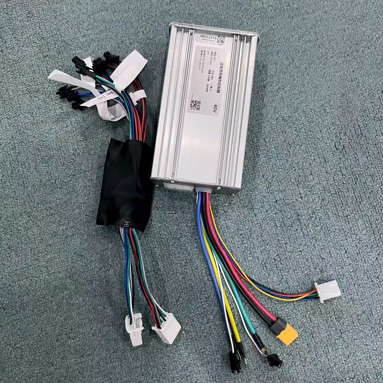 سكوتر كهربائي عالي الجودة بقوة - مراجعة 60V 5600W Dual Motor Electric Scooter وسعره