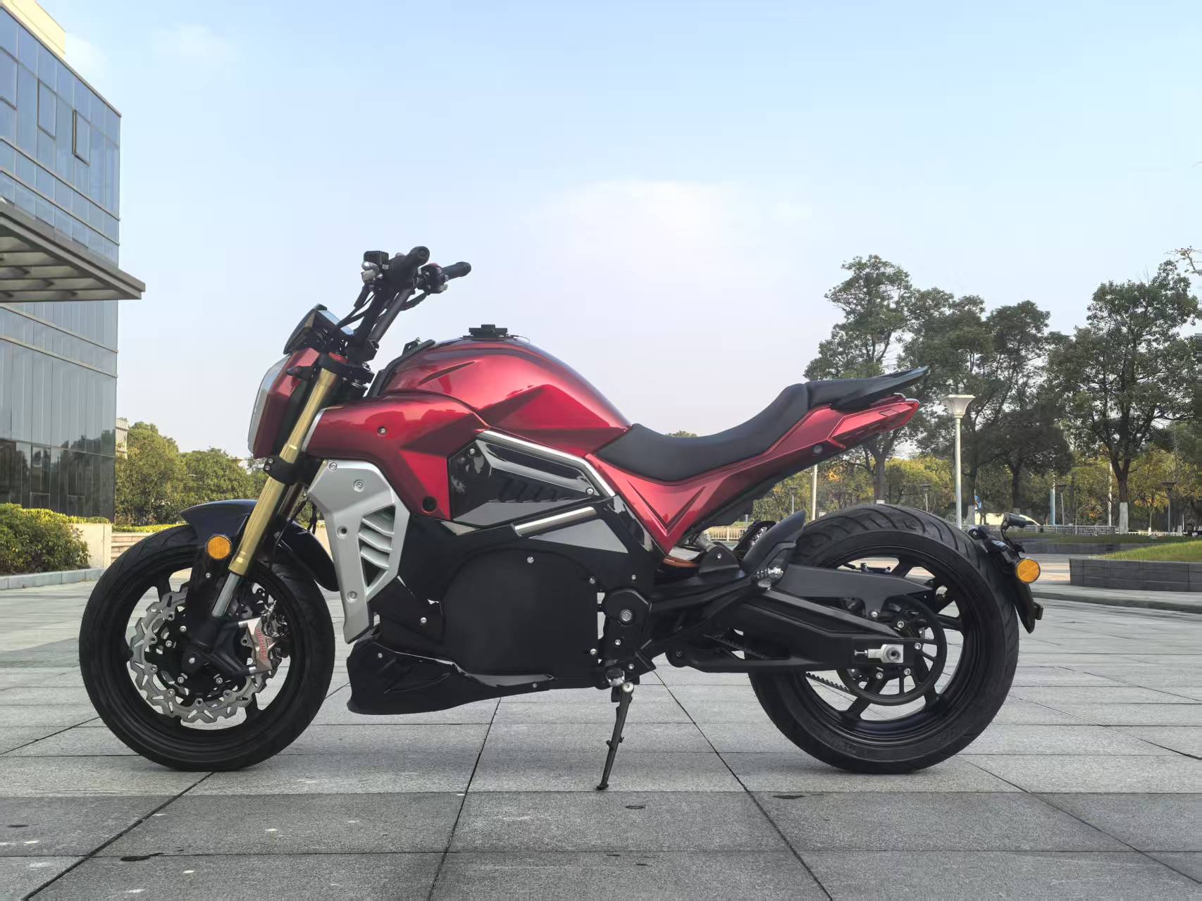 دراجة نارية كهربائية للبالغين  - مراجعة 72V 5000W Electric Motorcycle وسعره